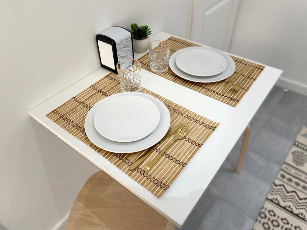 Studio Cosy En Plein Coeur De Soissons Apartment Bagian luar foto
